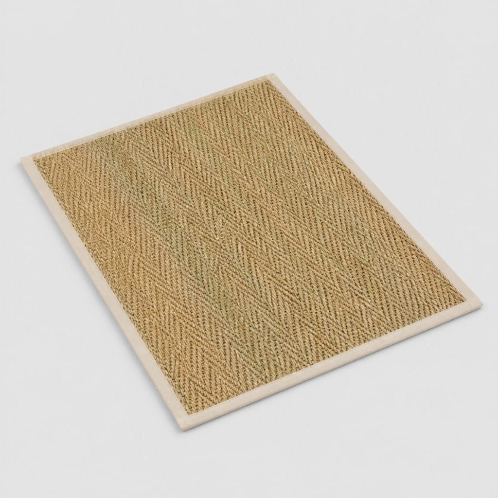 Tapis en jonc de mer sur une terrasse couverte